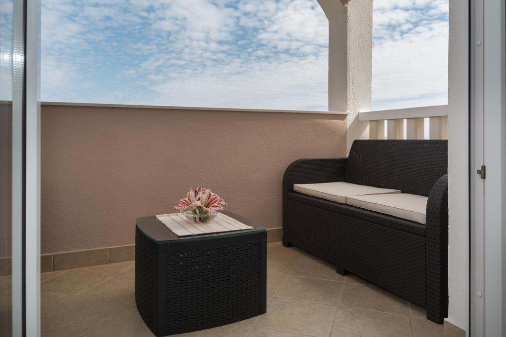 Apartments Blue Lagoon Trogir Extérieur photo