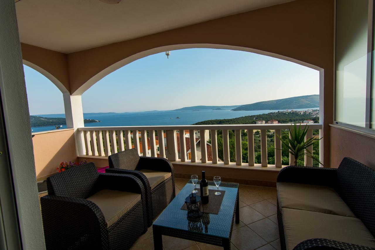 Apartments Blue Lagoon Trogir Extérieur photo