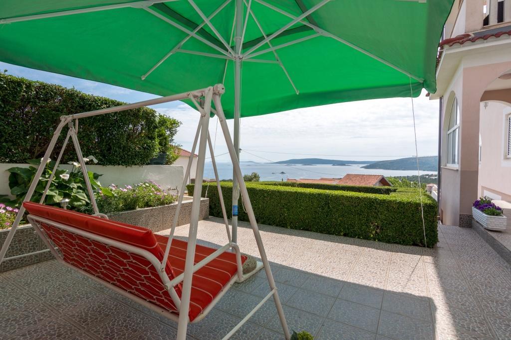 Apartments Blue Lagoon Trogir Extérieur photo