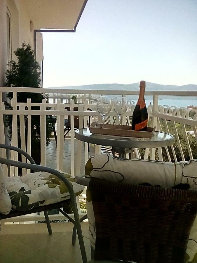Apartments Blue Lagoon Trogir Extérieur photo
